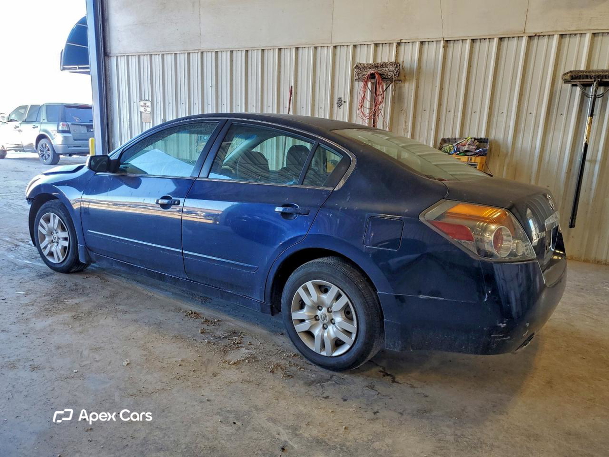 Nissan Altima 2011