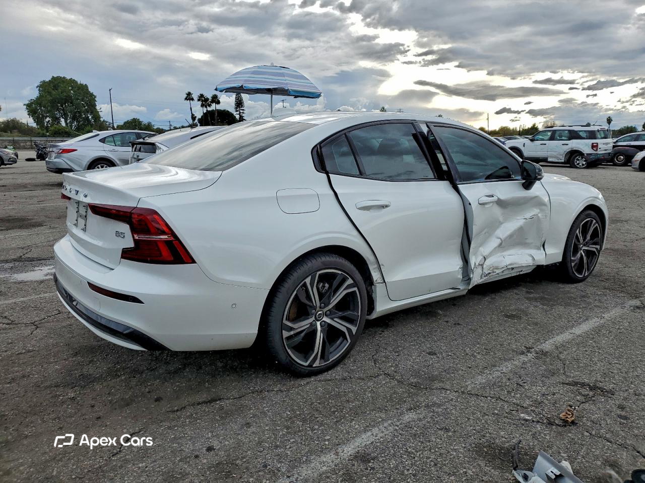 Volvo S60 2024