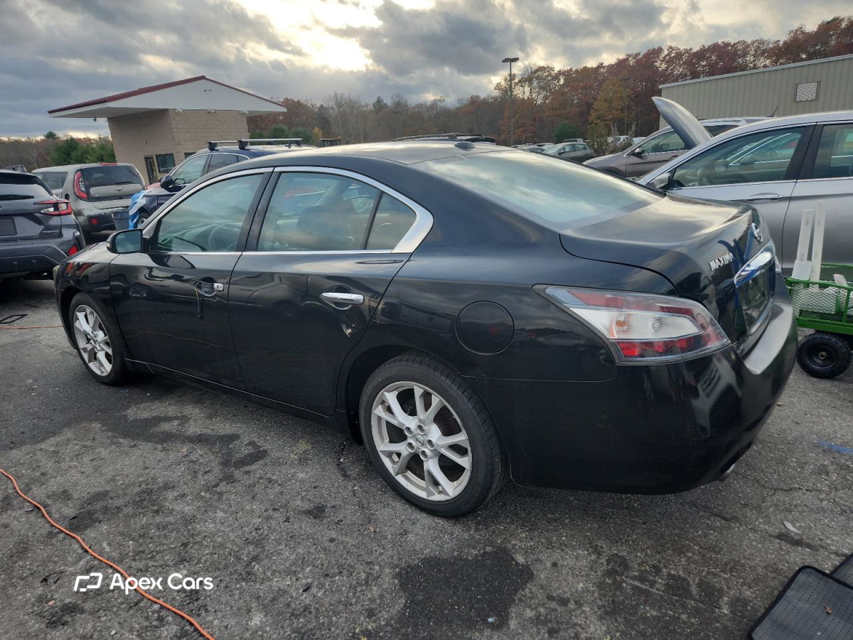 Nissan Maxima 2012