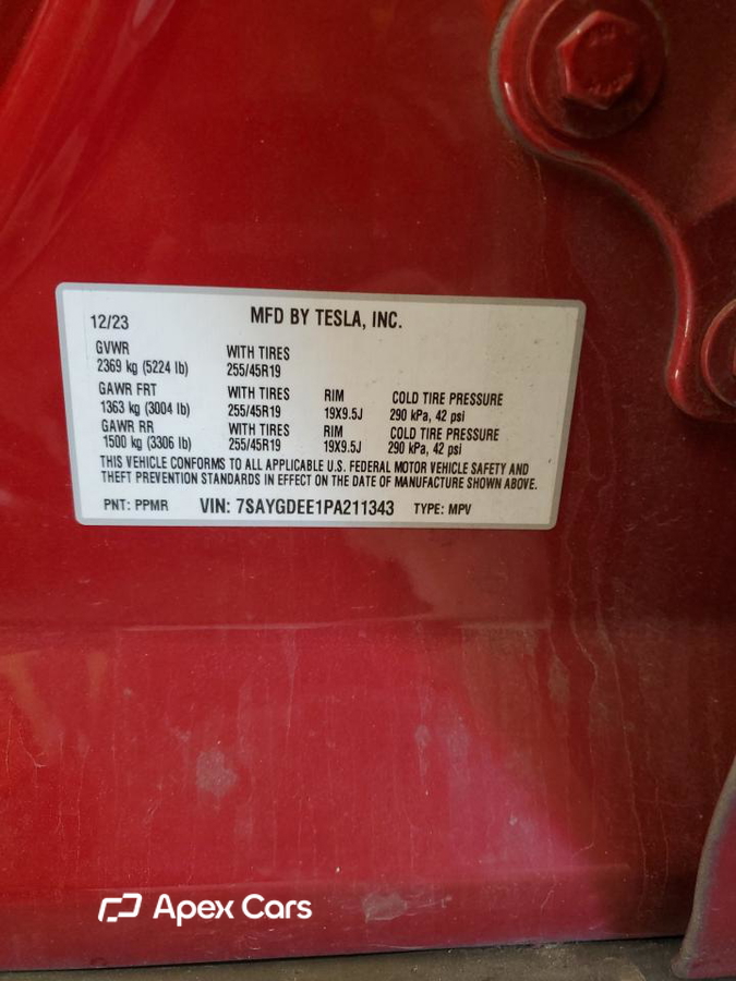 Tesla Model Y 2023