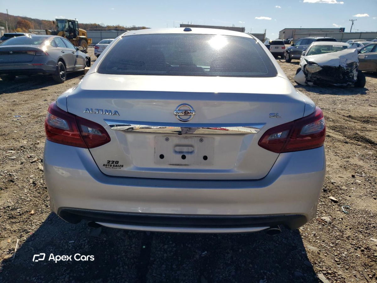 Nissan Altima 2018