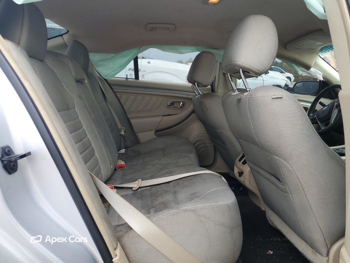 Ford Taurus 2013