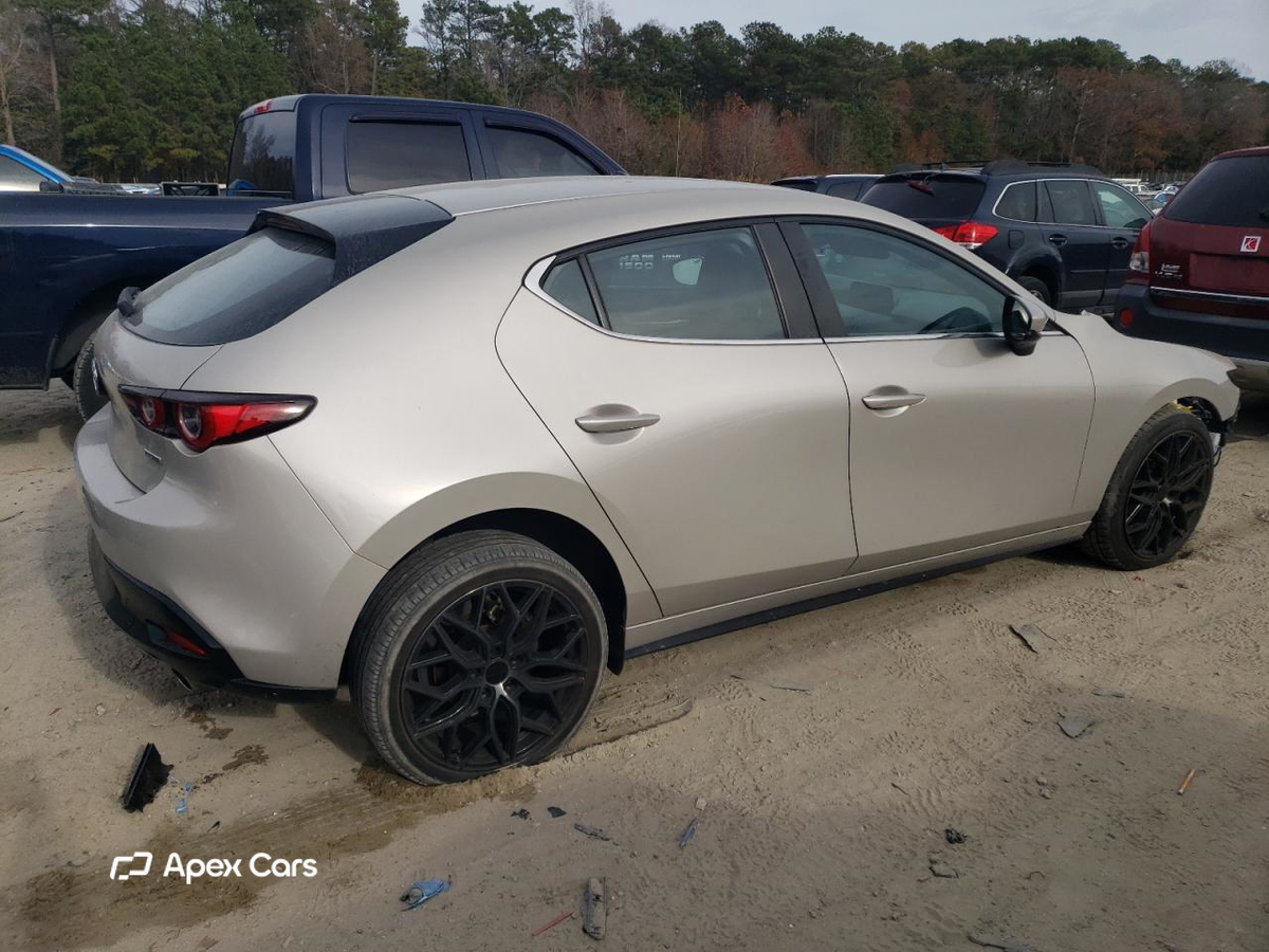 Mazda 3 2023