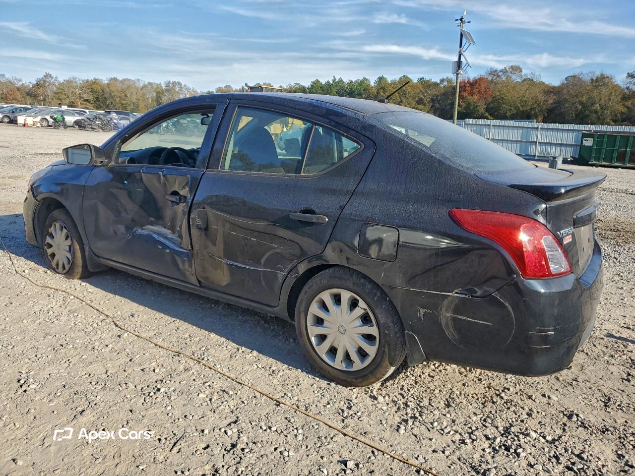 Nissan Versa 2016