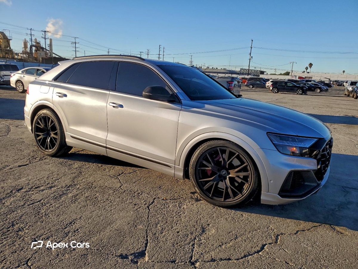 Audi SQ8 2021