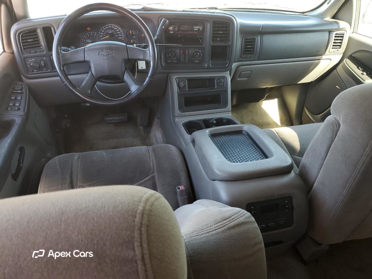 Chevrolet Tahoe 2003