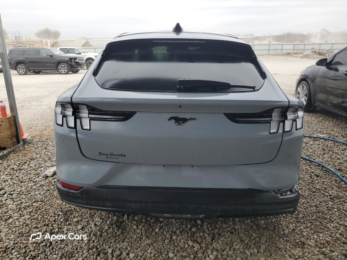 Ford Mustang Mach-E 2025