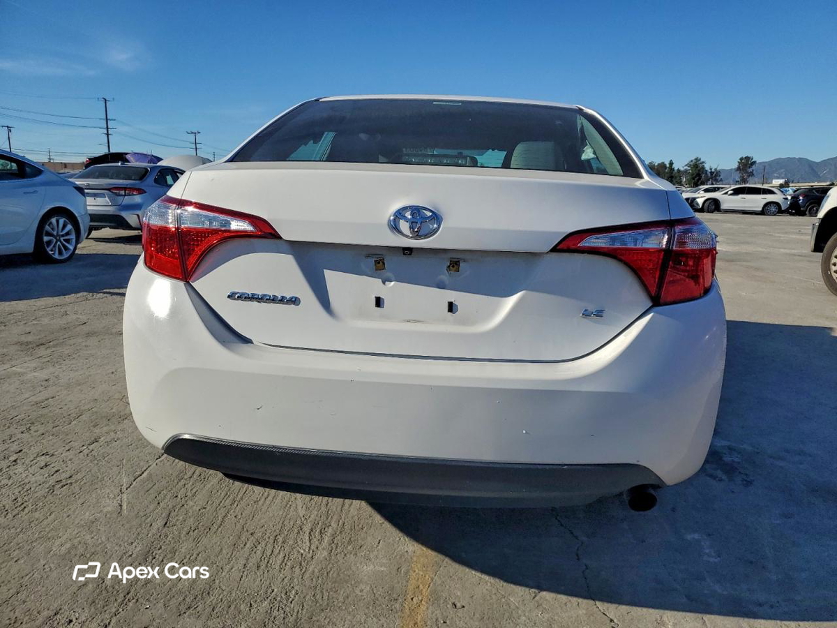 Toyota Corolla 2015