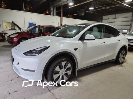 Tesla Model Y 2024 - Zdjęcie 1 z 13