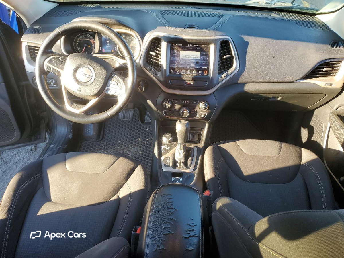 Jeep Grand Cherokee 2016