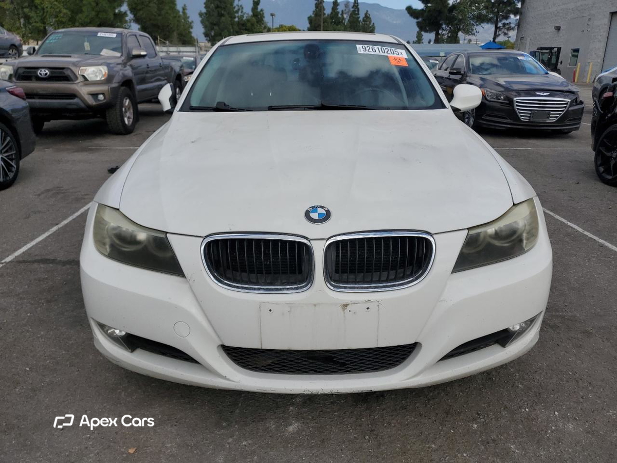 BMW Series 3 2009