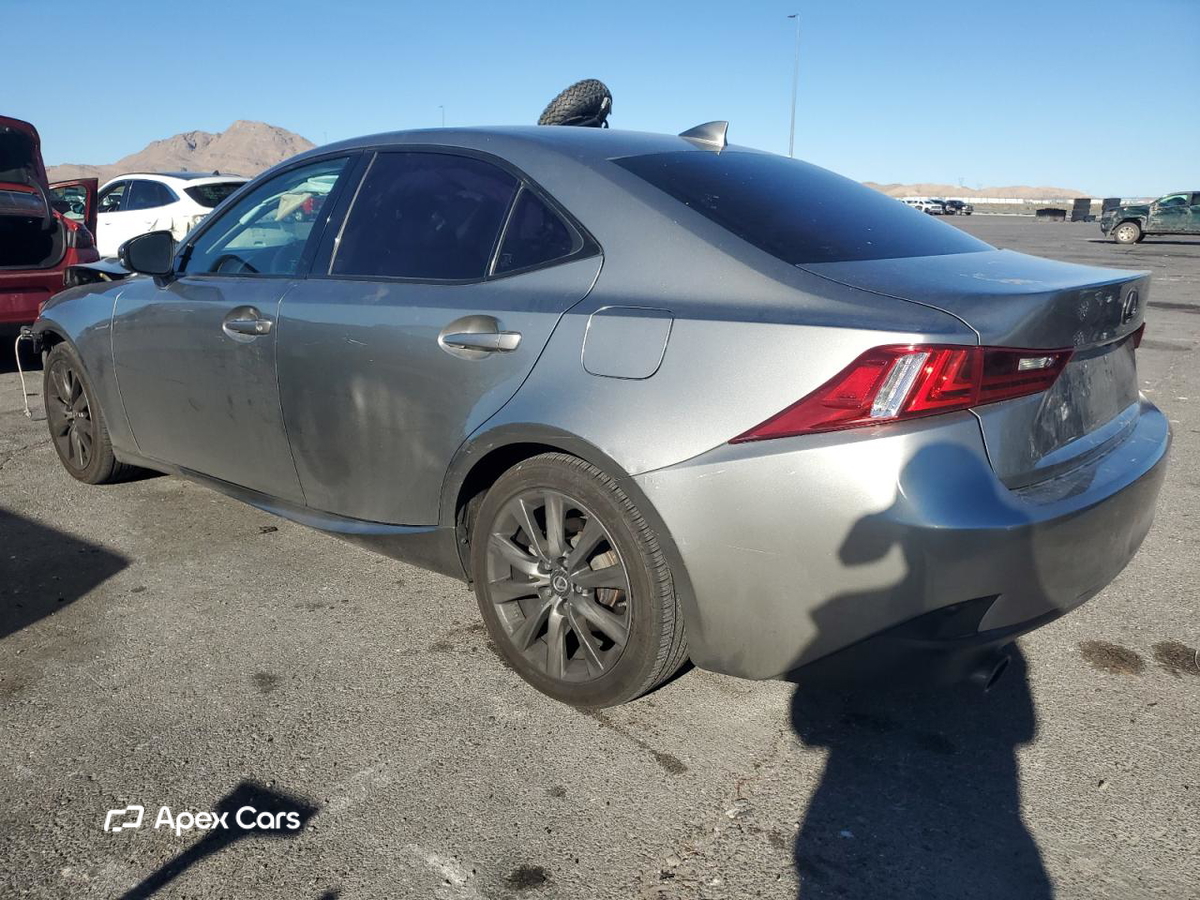 Lexus IS 2015