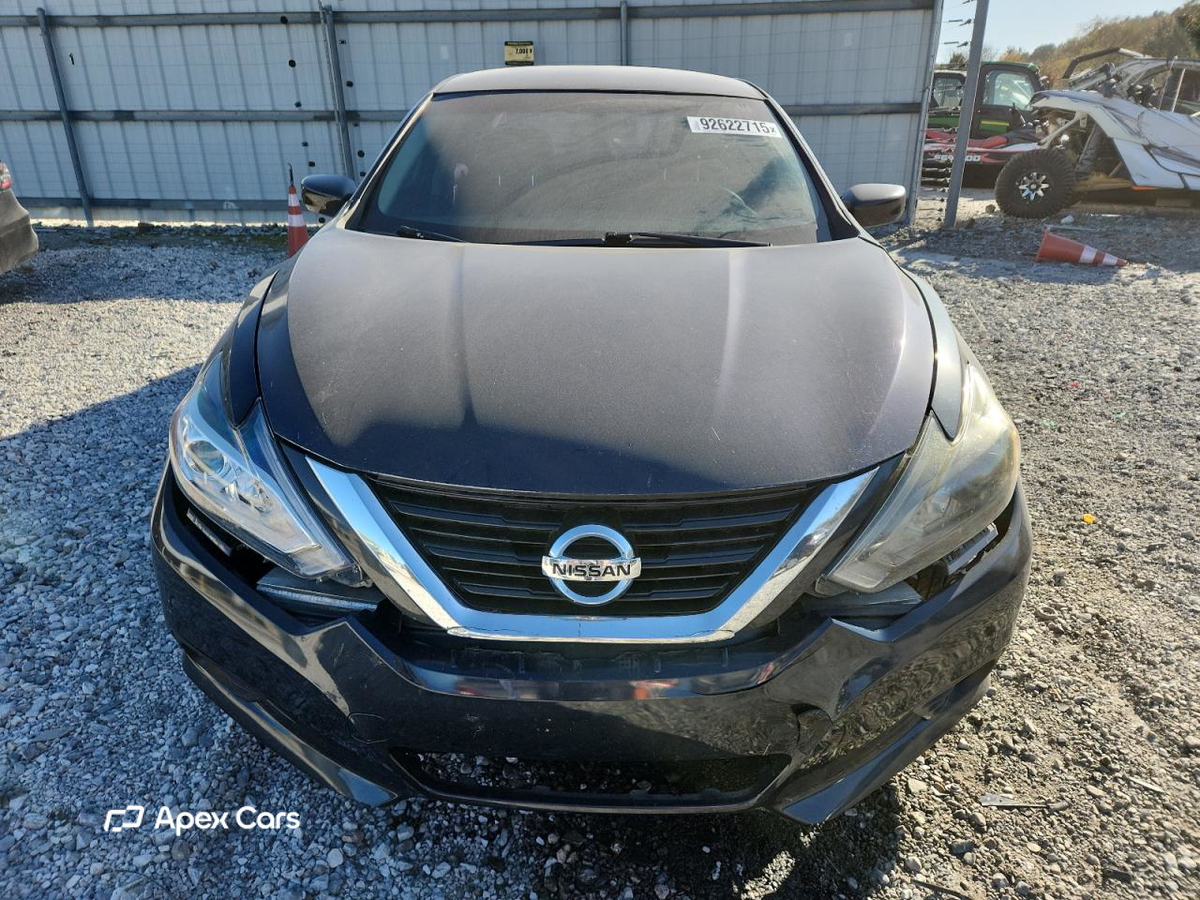 Nissan Altima 2018