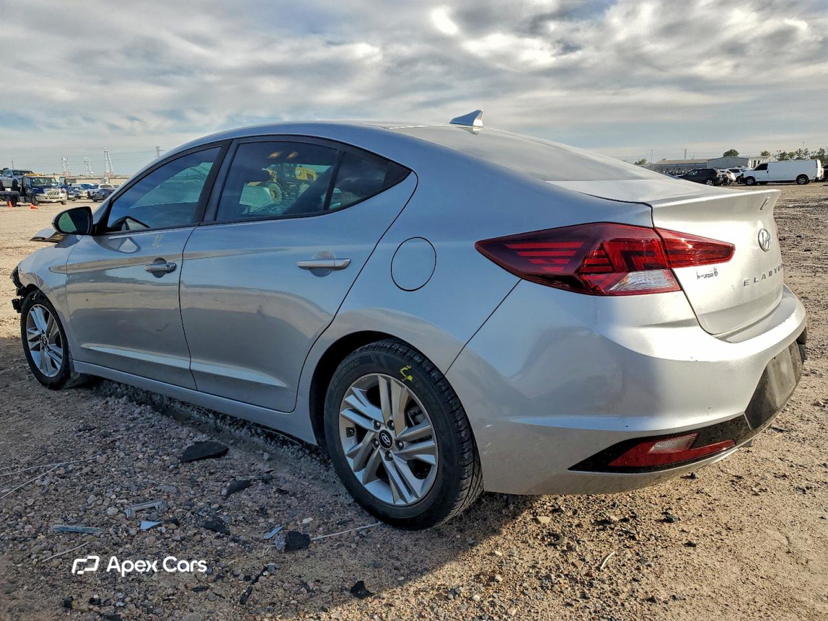 Hyundai Elantra 2020