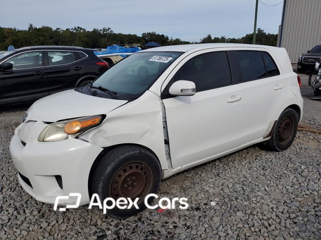 Scion xD 2014 - Image 1 of 11