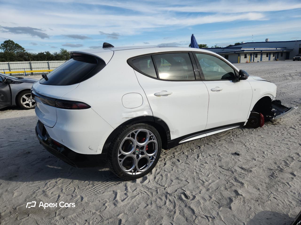 Alfa Romeo Tonale 2024