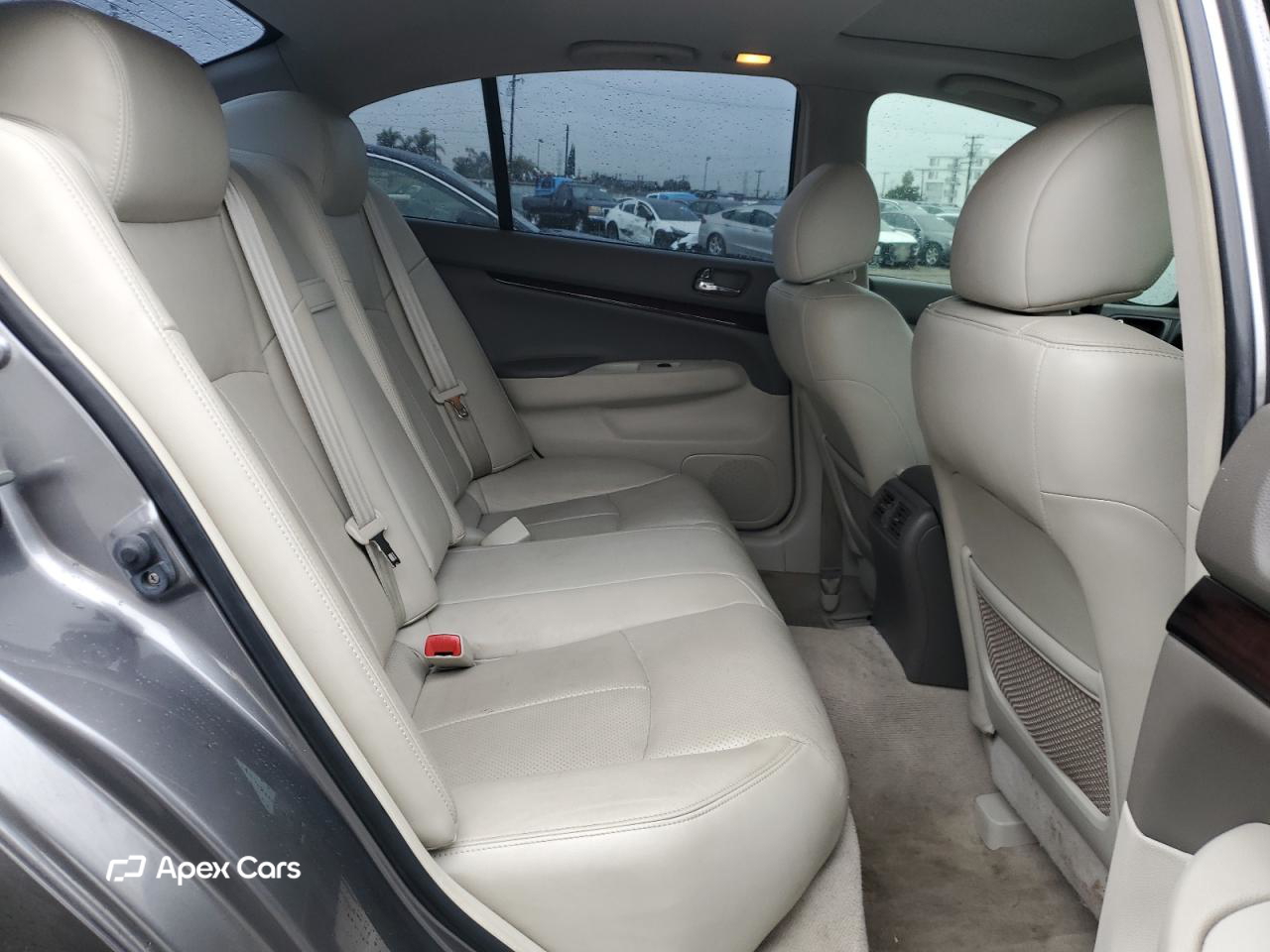 Infiniti G 2013
