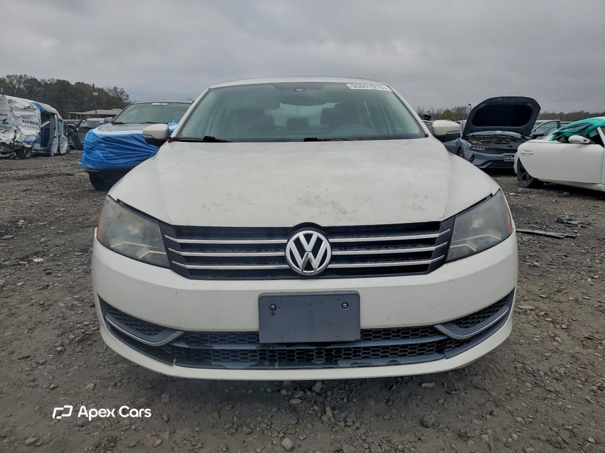 Volkswagen Passat 2013