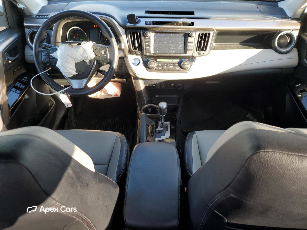 Toyota RAV 4 2016