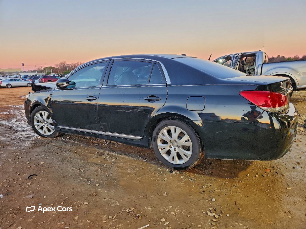 Toyota Avalon 2011