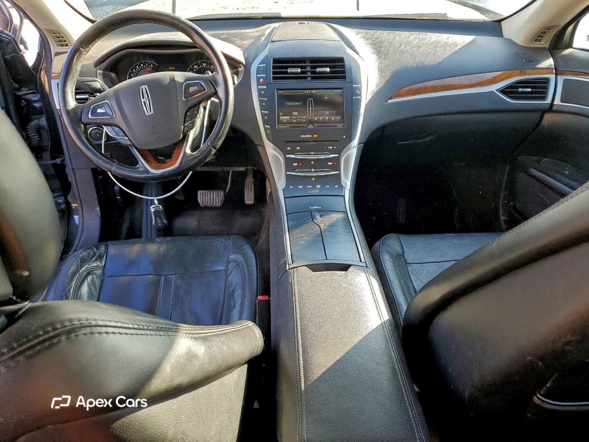 Lincoln MKZ 2015