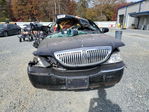Lincoln Town Car 2010