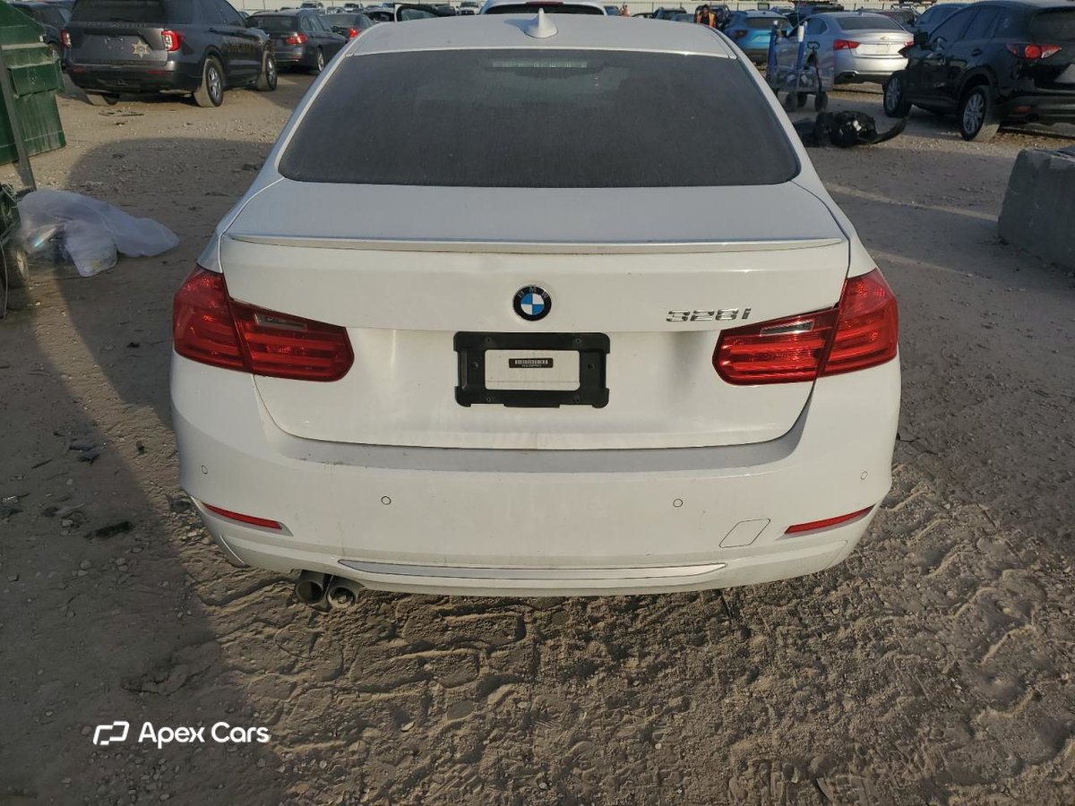 BMW Series 3 2013
