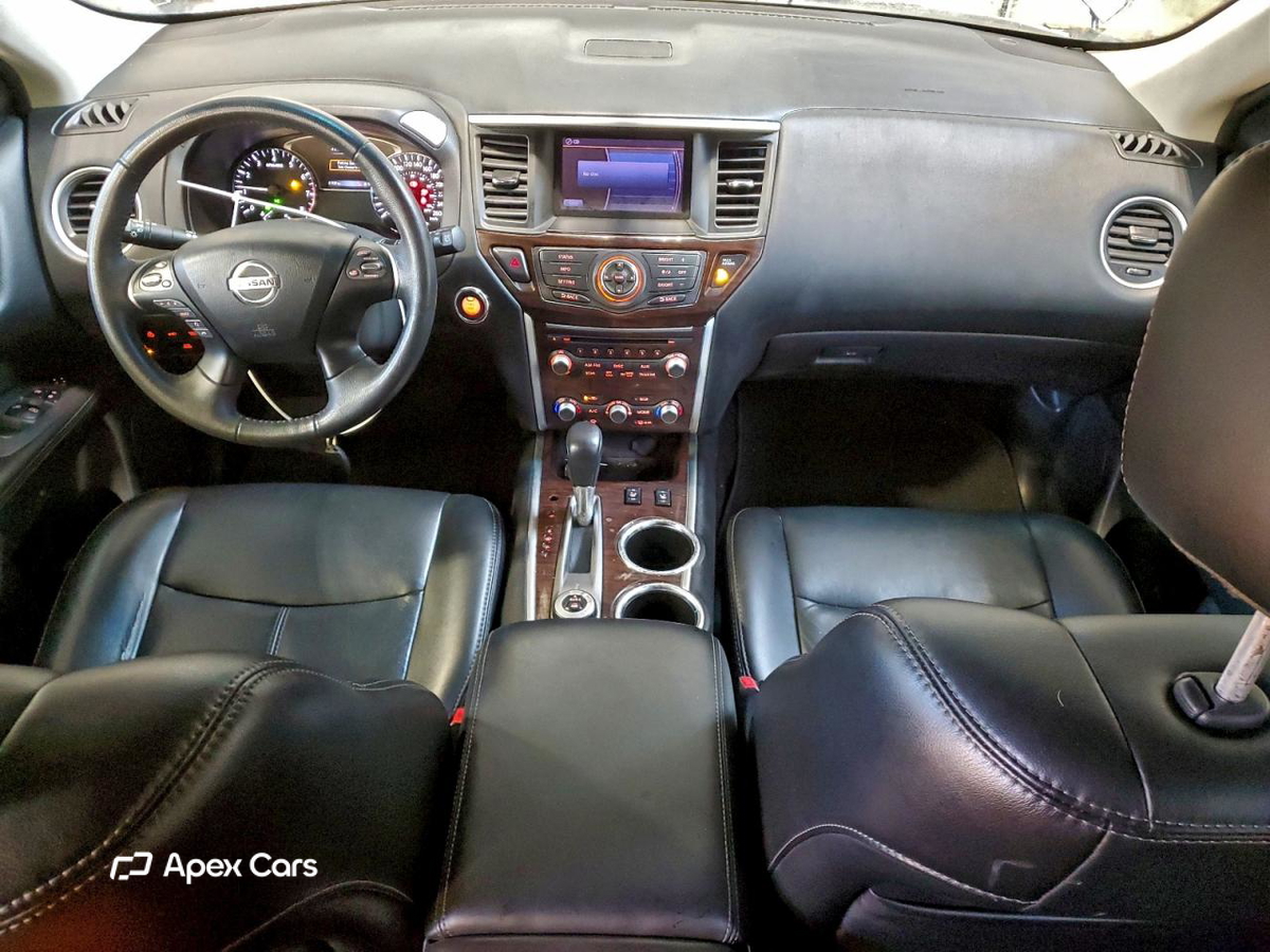 Nissan Pathfinder 2016