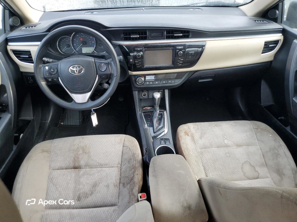 Toyota Corolla 2015