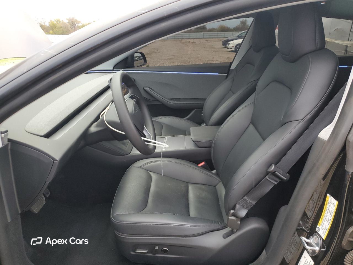 Tesla Model 3 2025