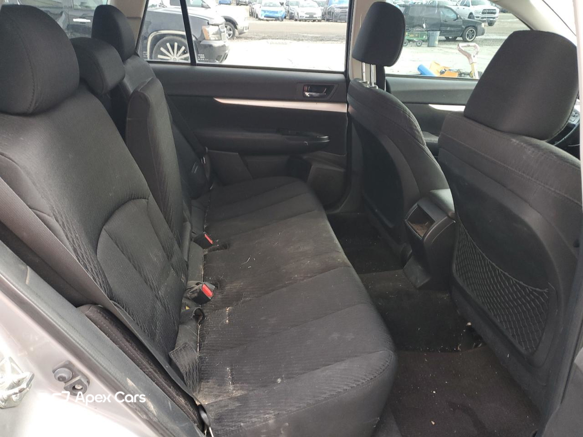 Subaru Outback 2010
