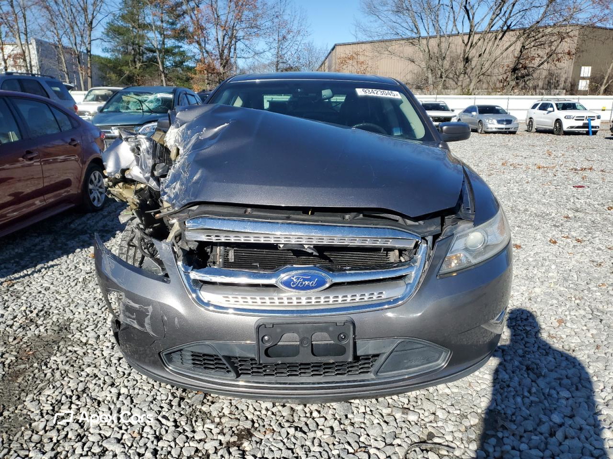 Ford Taurus 2012