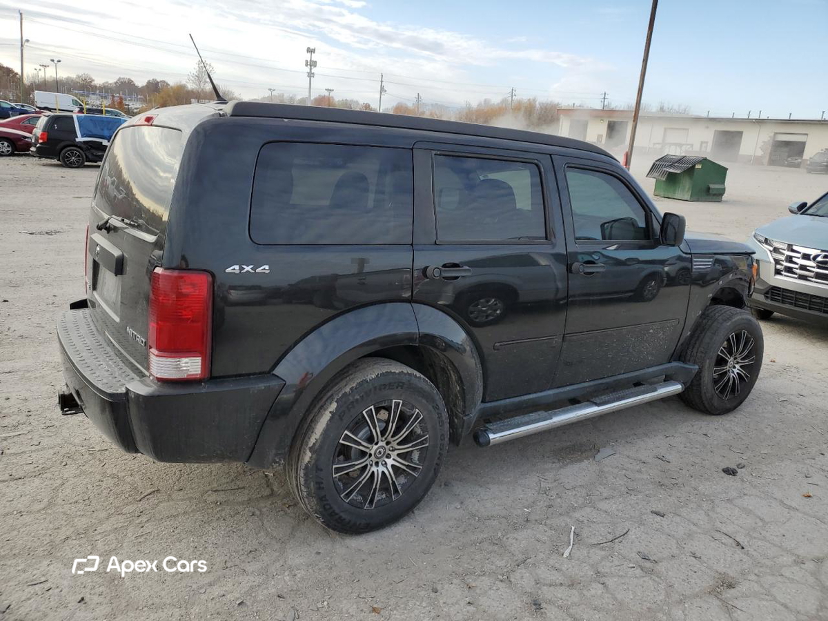 Dodge Nitro 2011