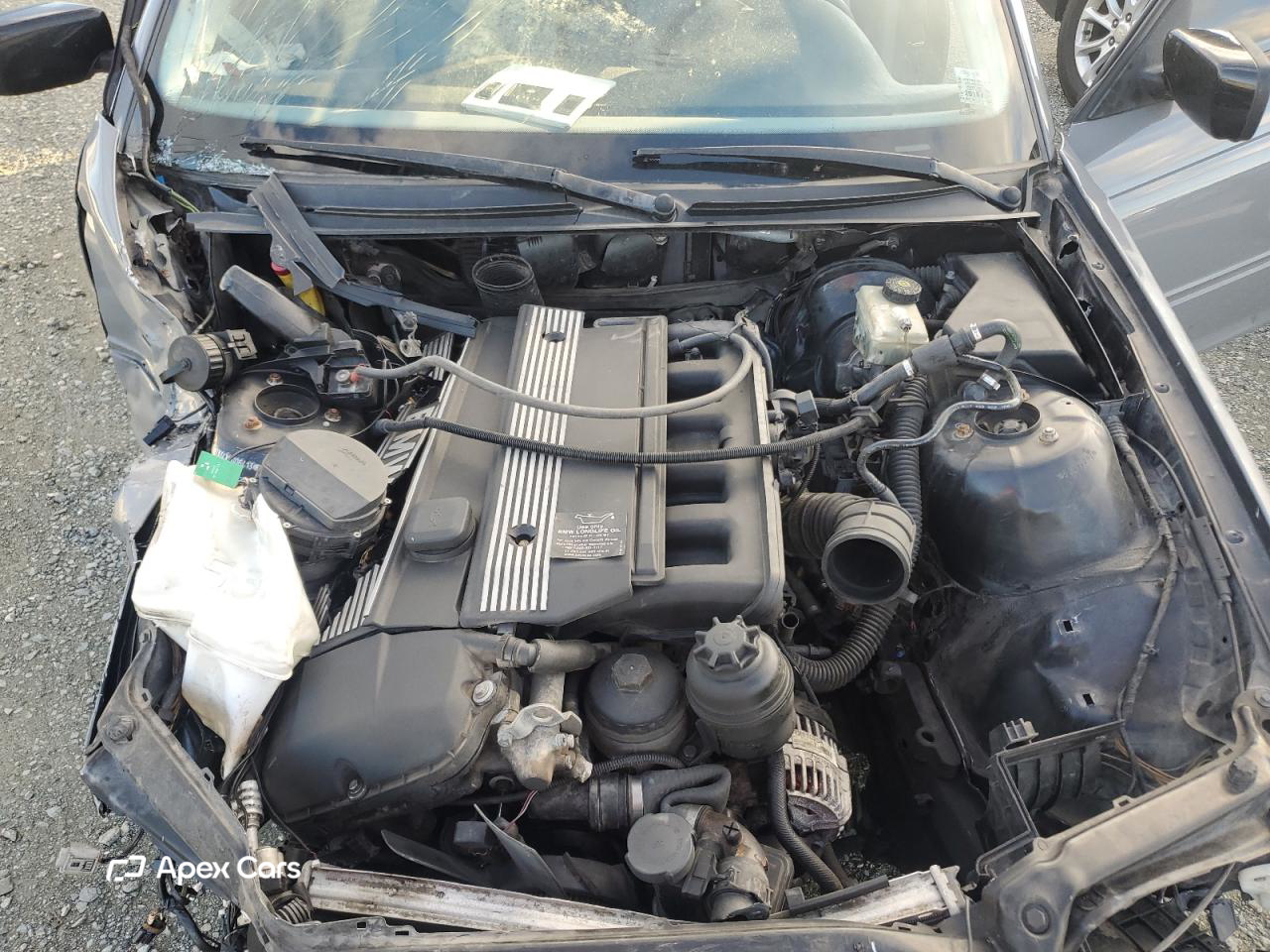 BMW Series 3 1999