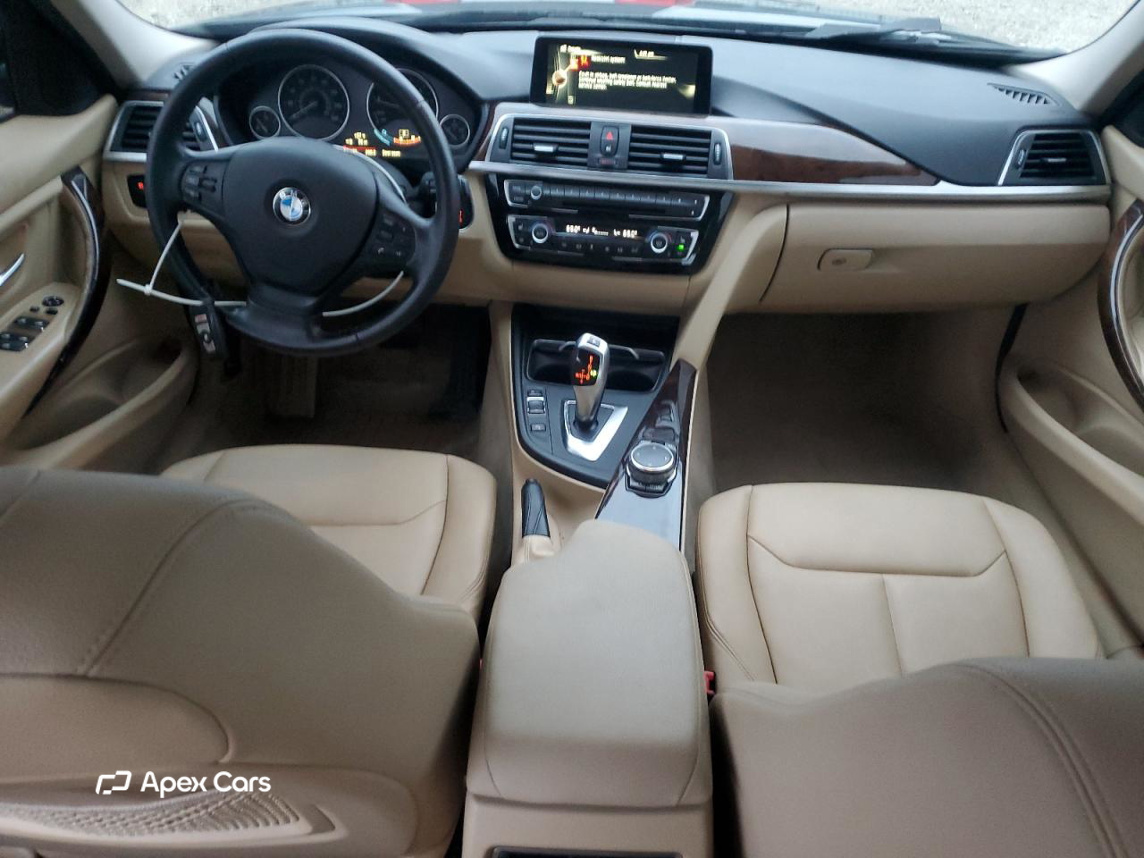 BMW Series 3 2016