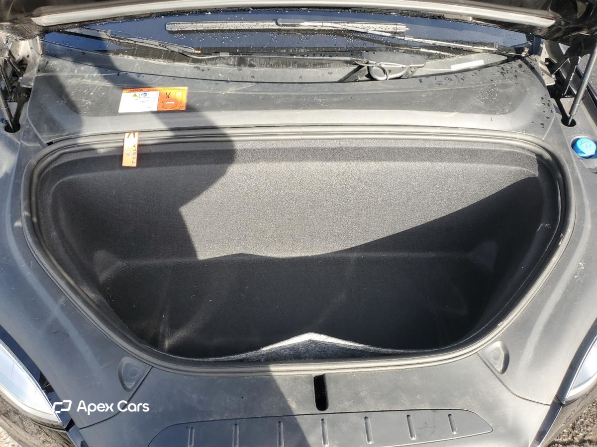 Tesla Model X 2016