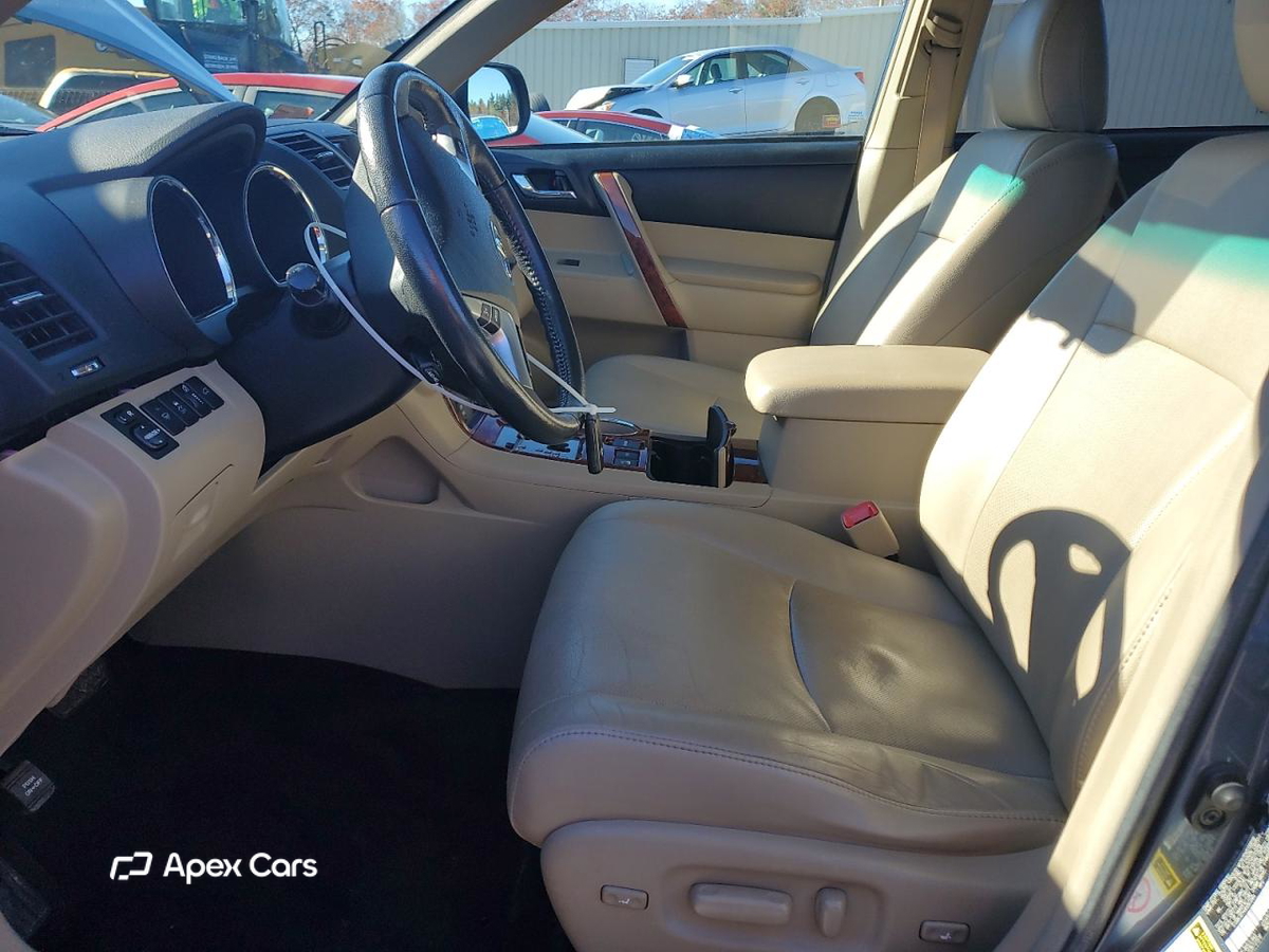 Toyota Highlander 2011