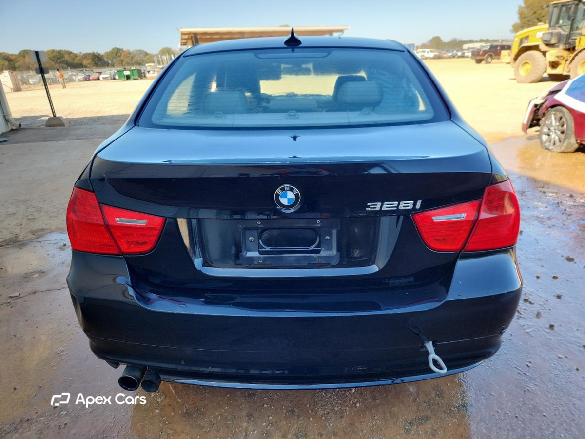 BMW Series 3 2010