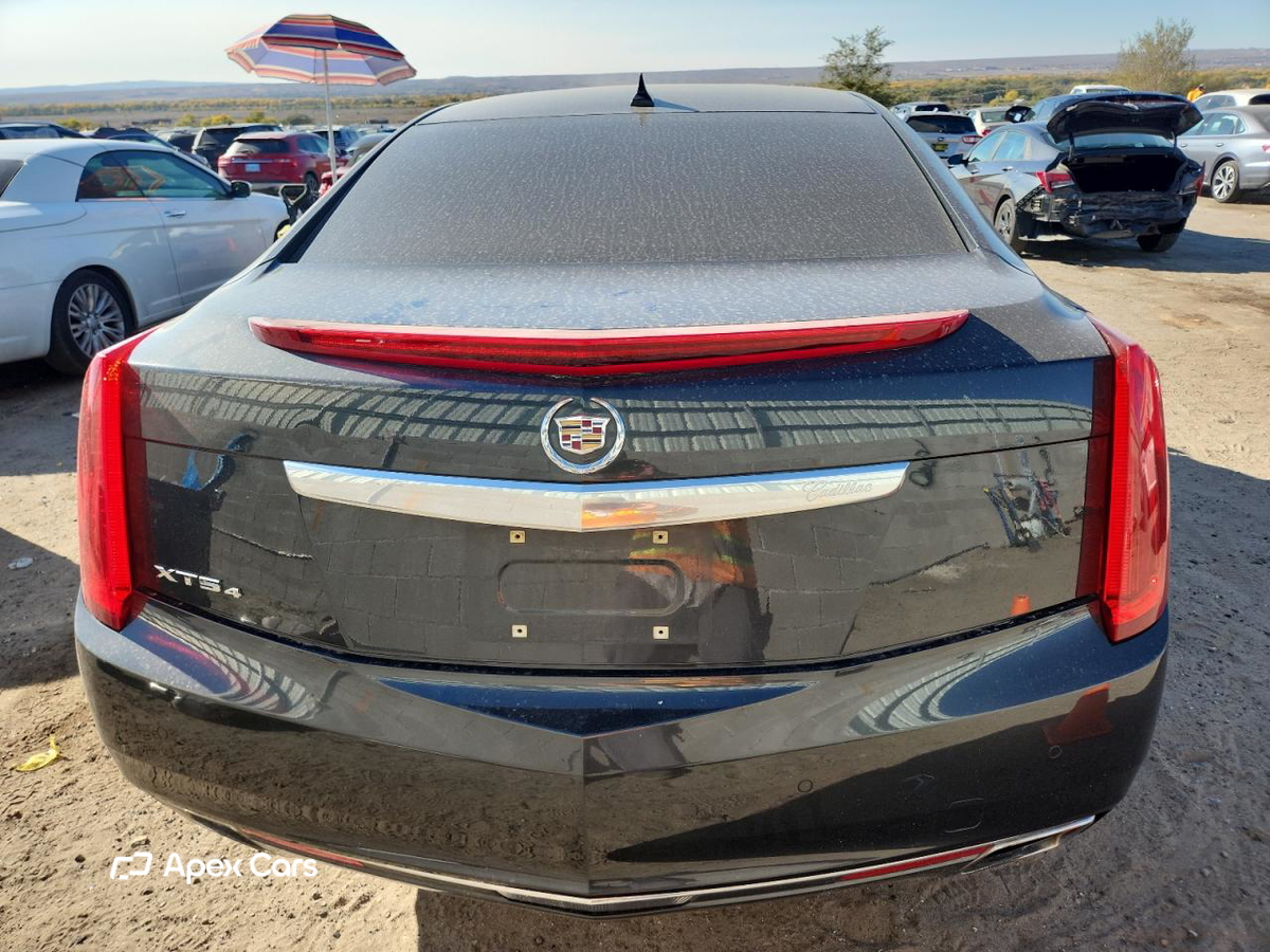 Cadillac XTS 2013