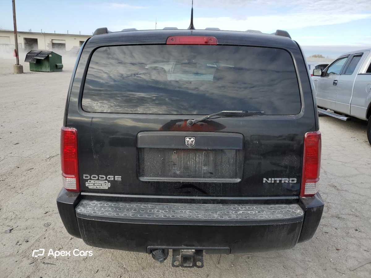 Dodge Nitro 2011