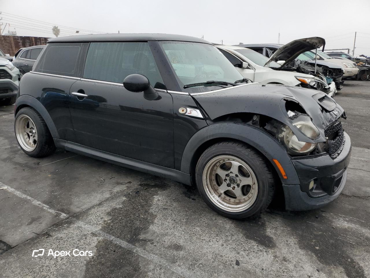 MINI Cooper 2013