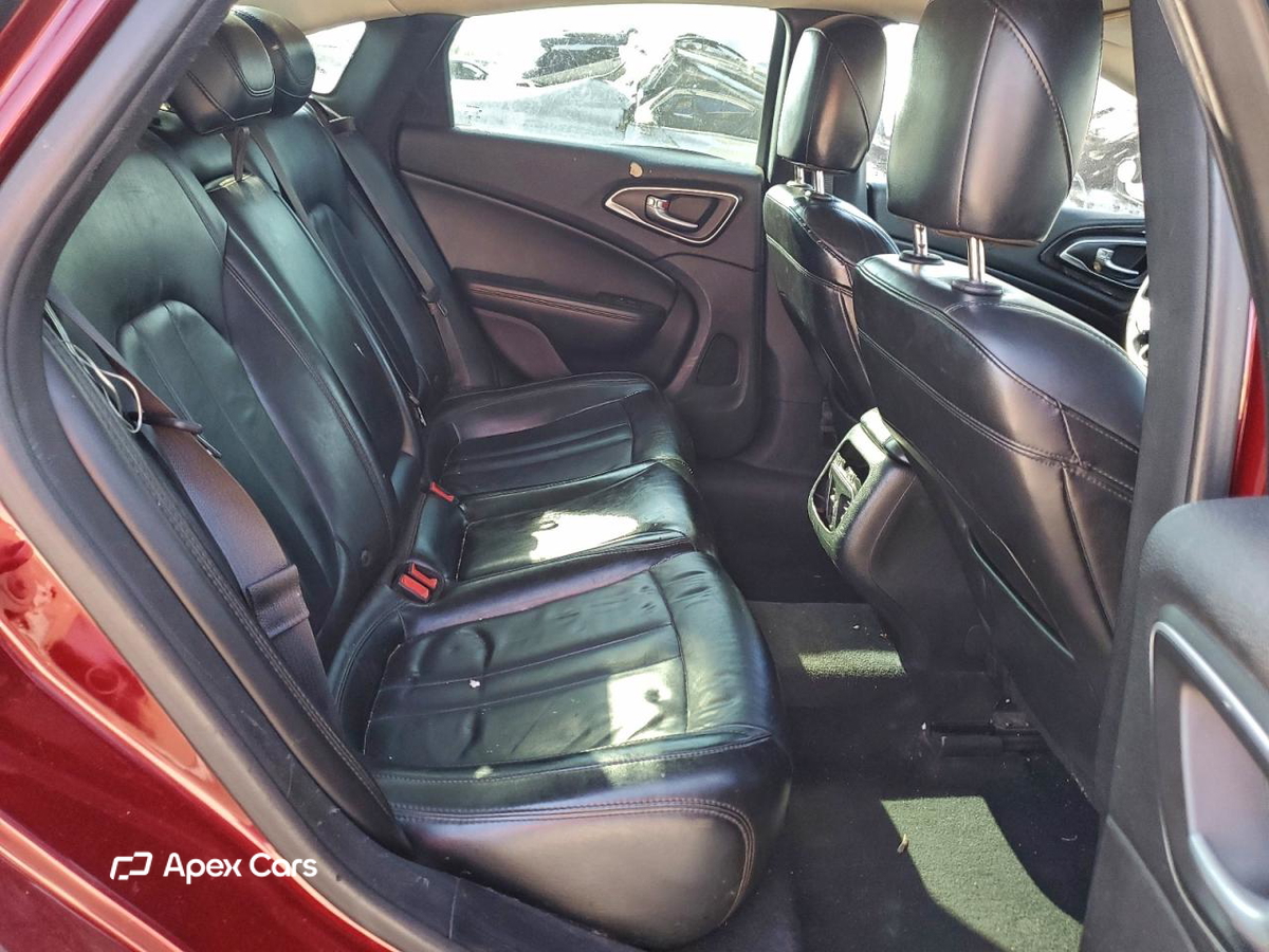 Chrysler 200 2015