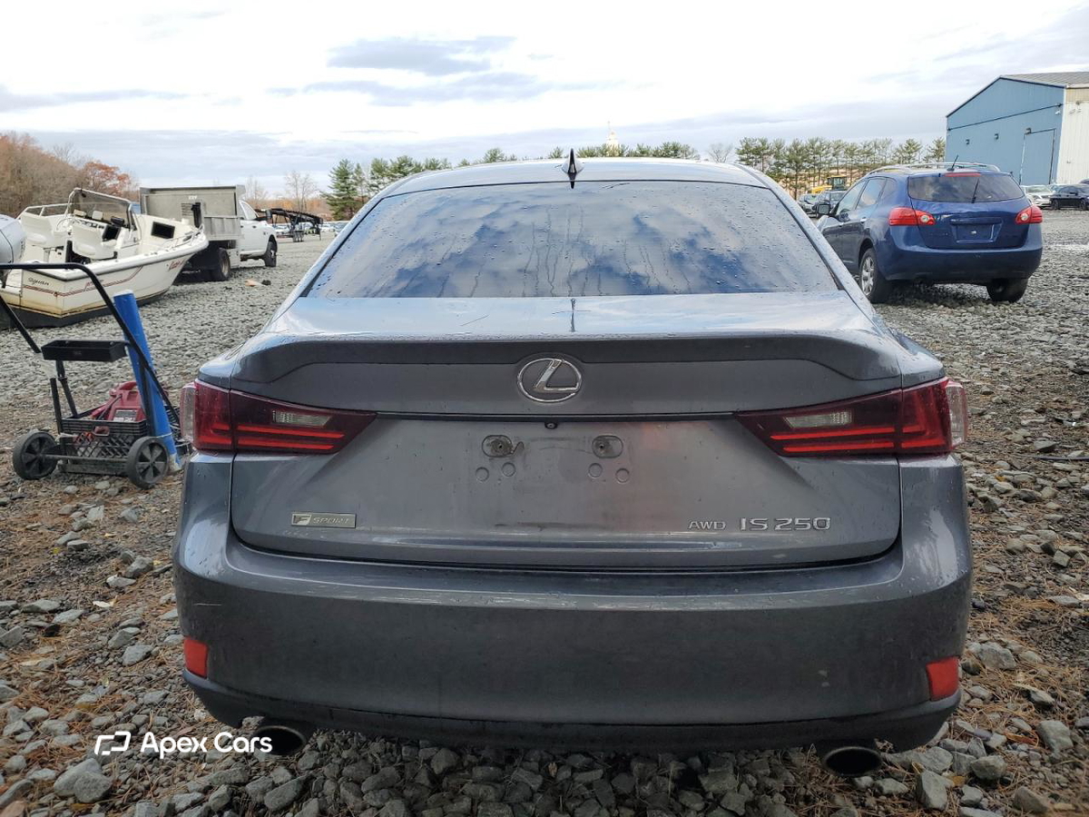 Lexus IS 2015