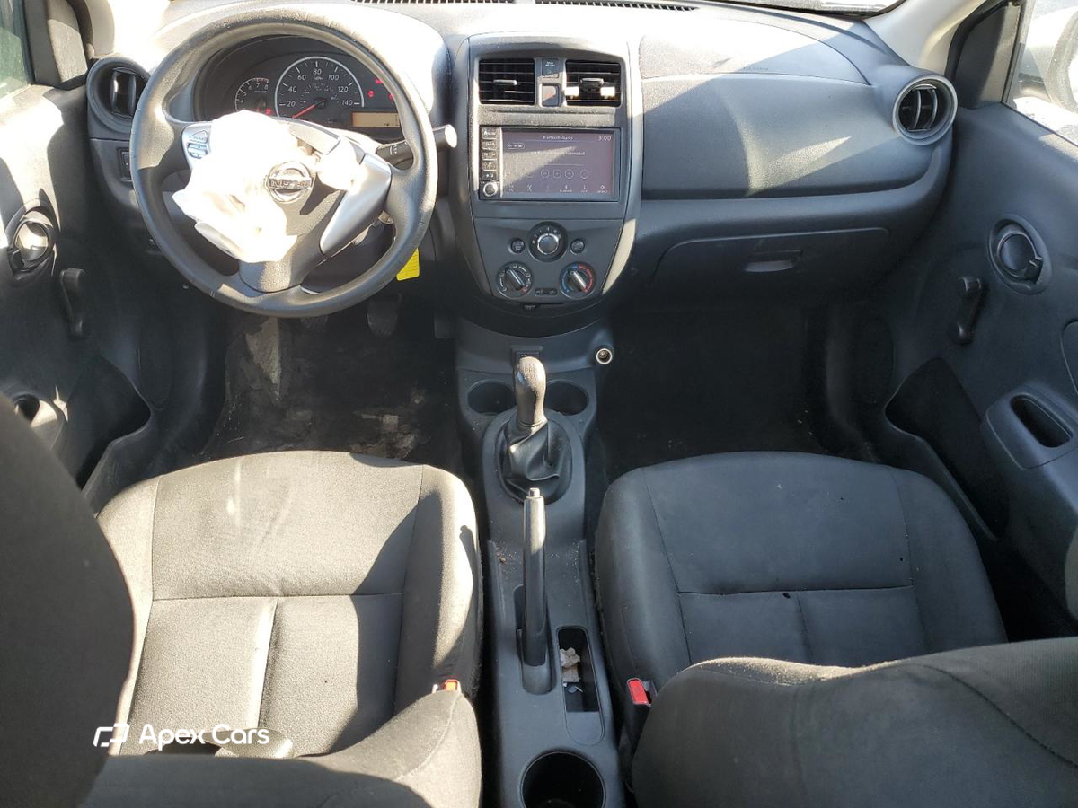 Nissan Versa 2019
