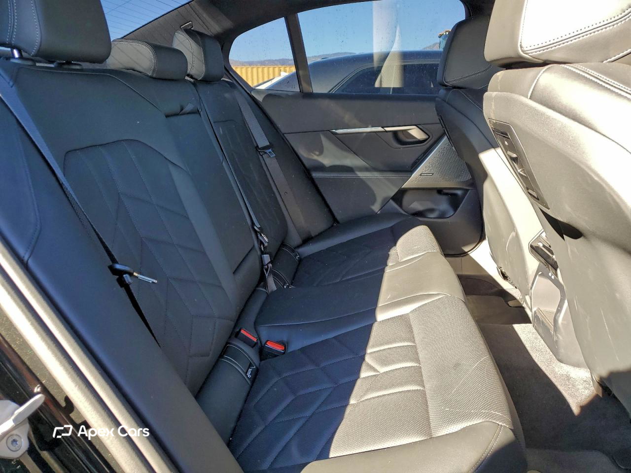 BMW i5 2024