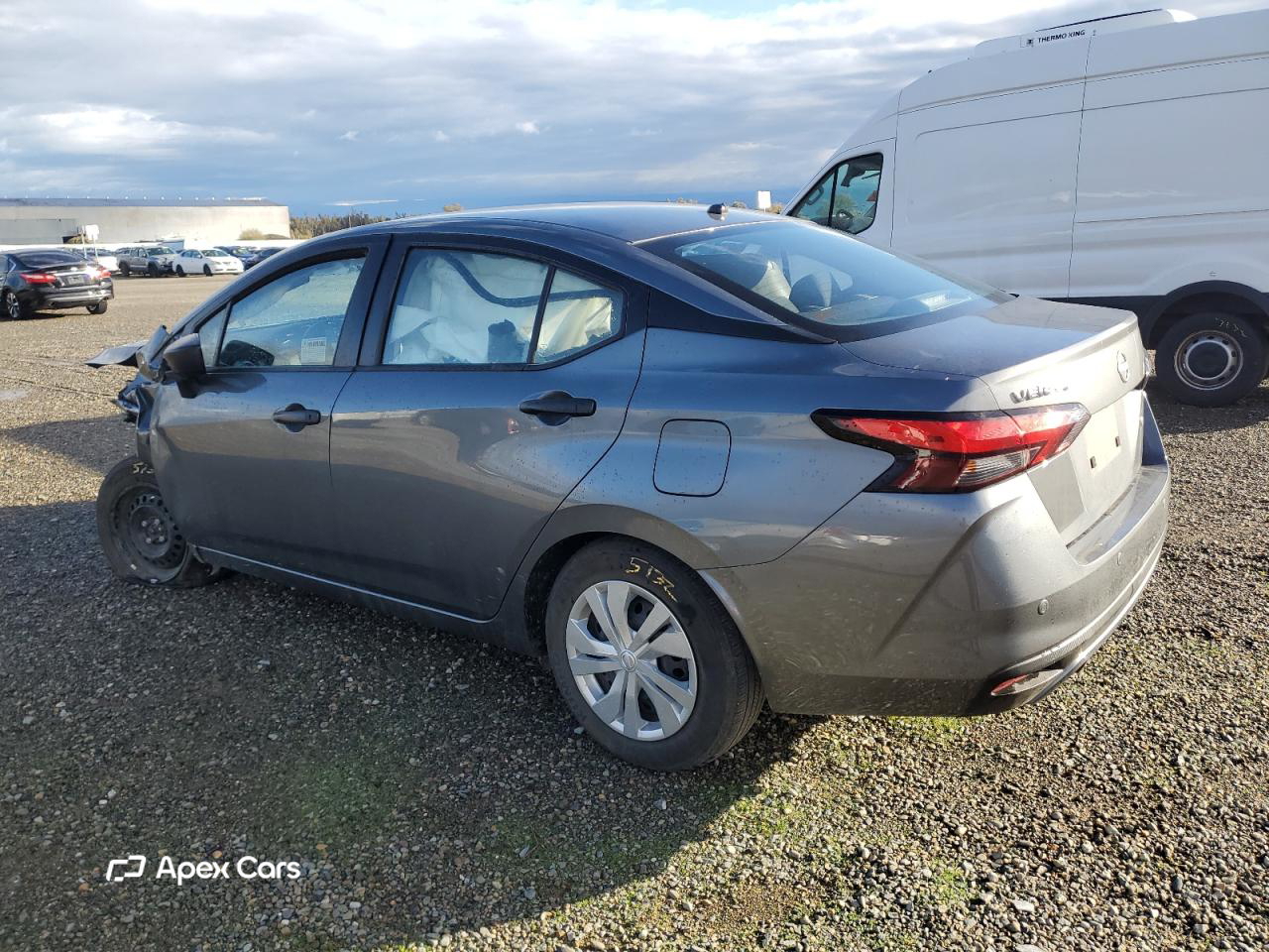 Nissan Versa 2025