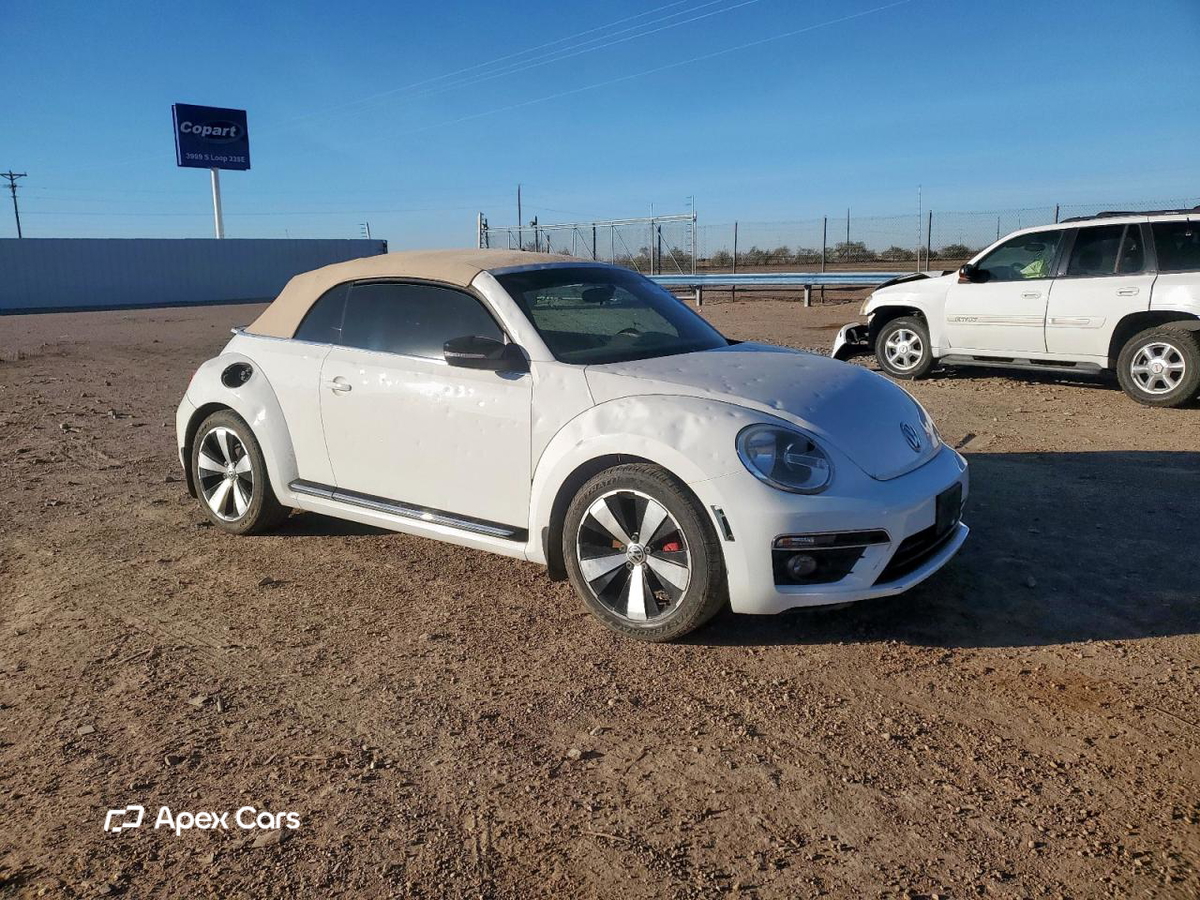 Volkswagen Beetle 2013