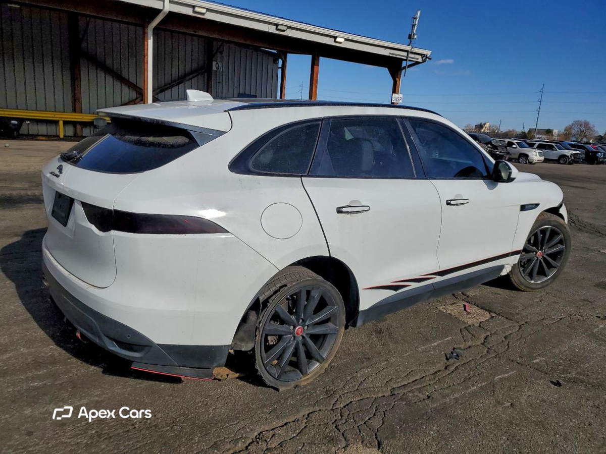 Jaguar F-Pace 2018