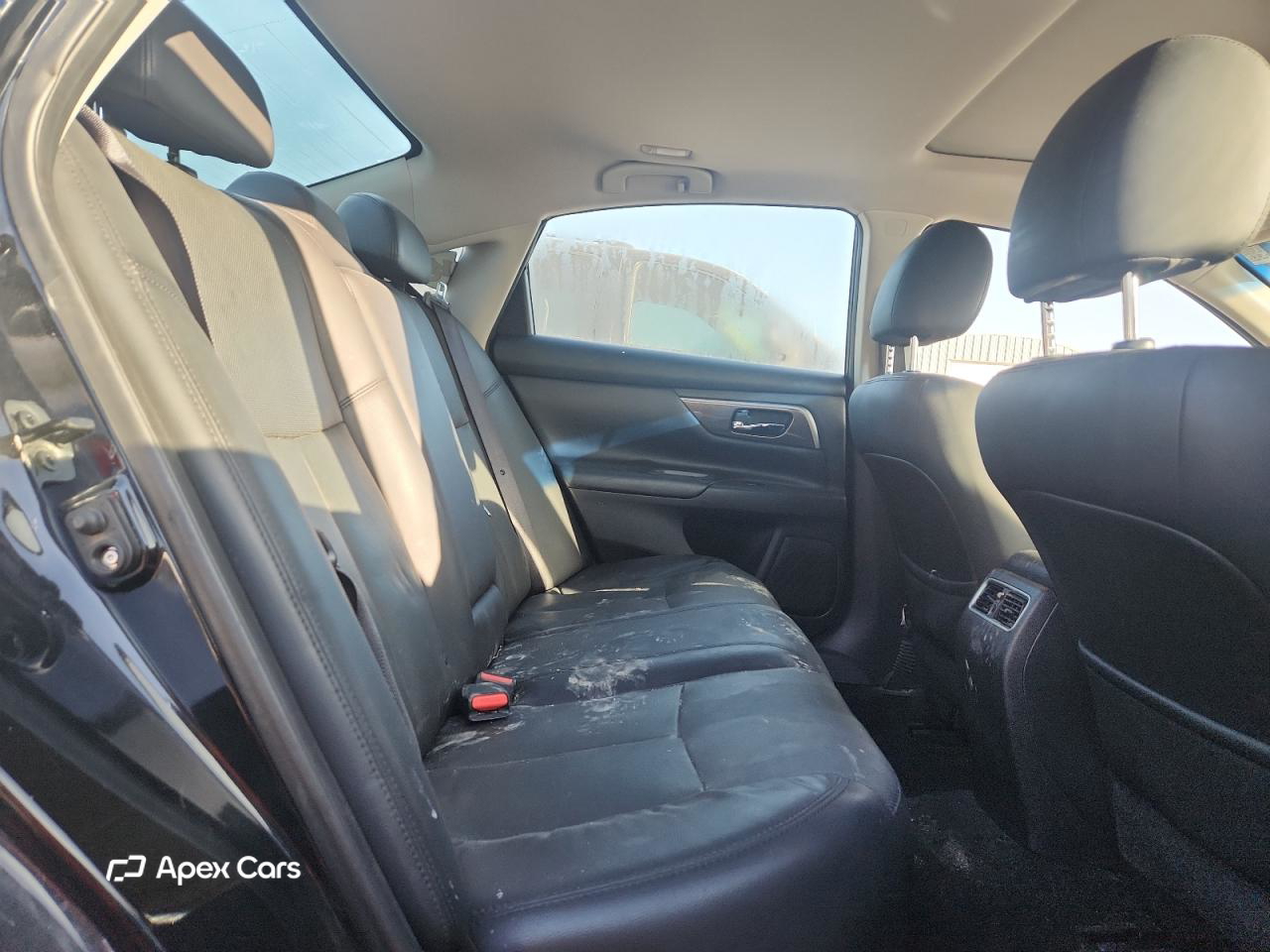 Nissan Altima 2015