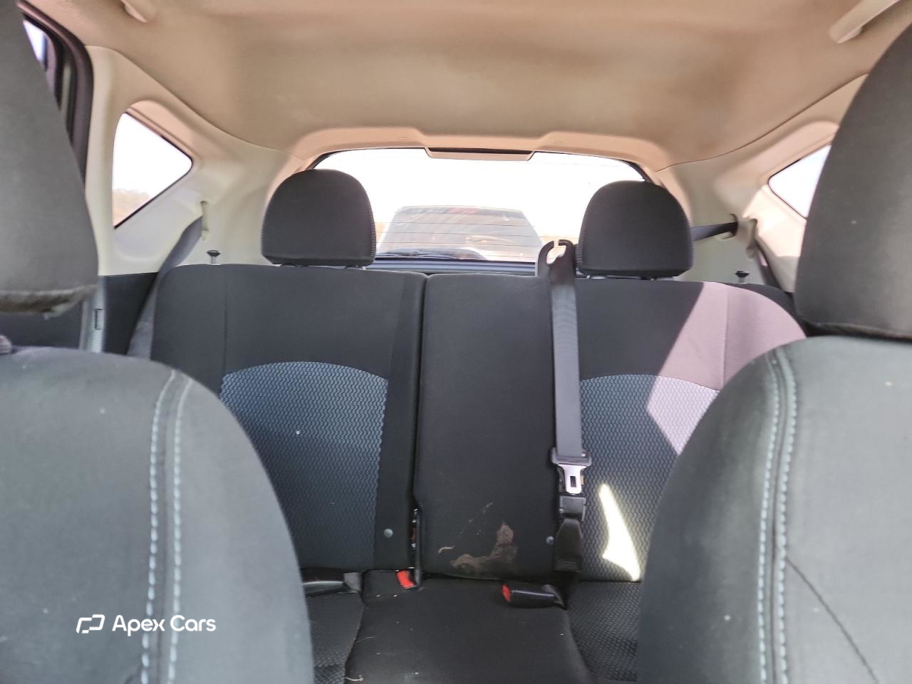 Nissan Versa 2016